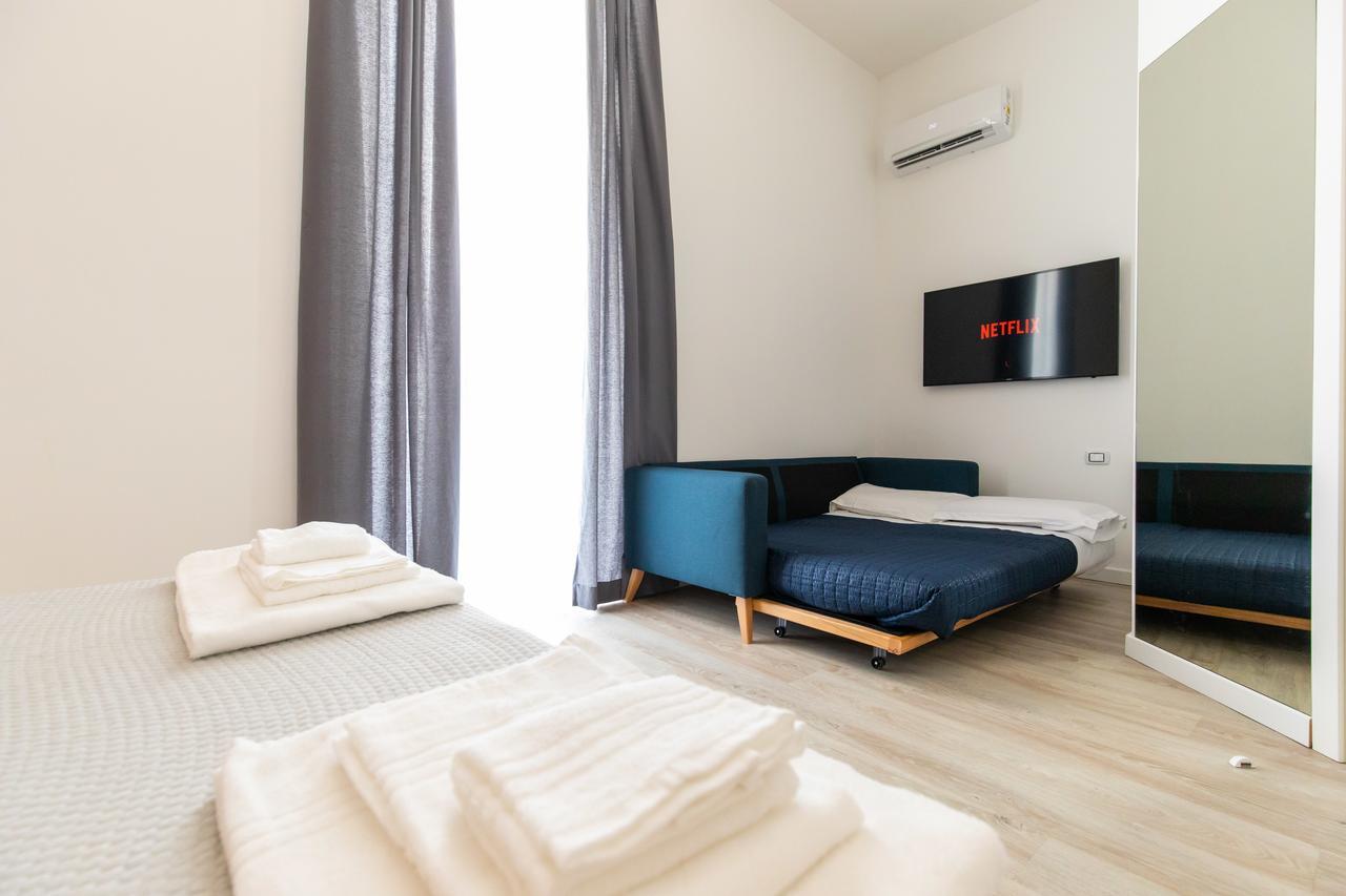 Palazzo Della Porta Bed & Breakfast Naples Exterior photo
