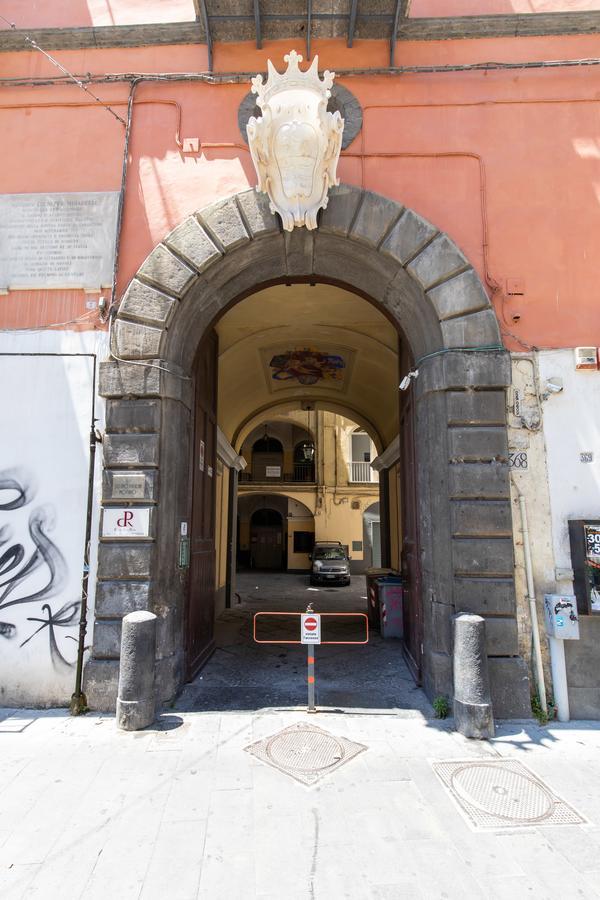 Palazzo Della Porta Bed & Breakfast Naples Exterior photo